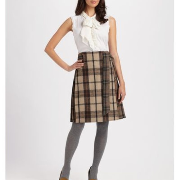 SOLD on Eb Tory Burch Lula Plain A-Line Skirt - Picture 4 of 5